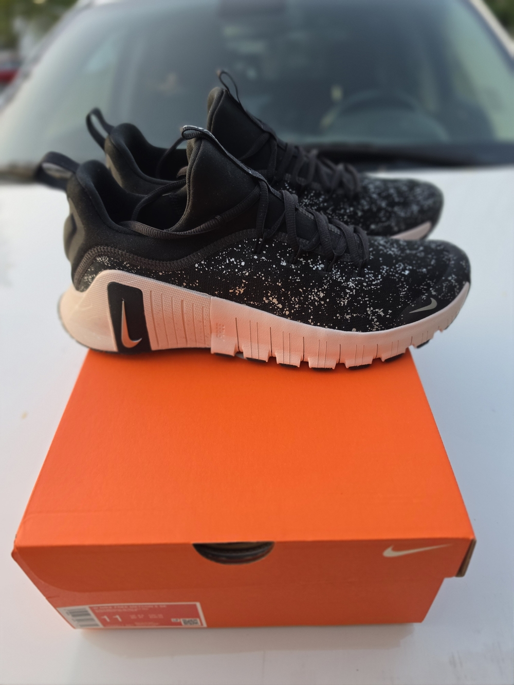 Nike Metcon Free Women's Sneakers - Black Silver Pink